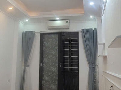 Tôi chính chủ cần bán gấp nhà phú thượng - giáp khu đt ciputra - nam thăng long - dt 33m2x6t - 3