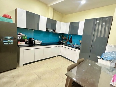 Bán nhà đường tôn đản - nhà 3 tầng mới btct kiên cố- thông ra vĩnh khánh, hoàng diệu, nguyễn tât 4