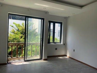 Cho thuê nhà mặt tiền trần nhật duật nối dài, phường nha trang khánh hoà  căn góc 150m2   4 tầng 1