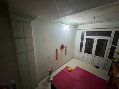 Chính chủ gửi bán nhà 3 tầng   36m , tổ 26, sát chợ lắp ghép 1