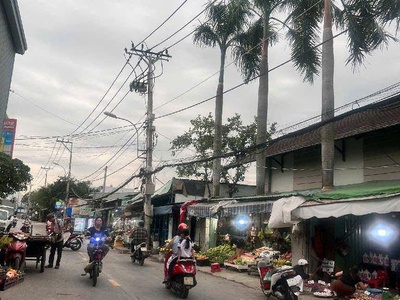 Kẹt tiền   bán gấp đất lớn full thổ mt thạnh xuân 52, quận 12 0