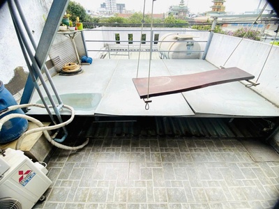 Gà đẻ trứng vàng - mt 20m - phan văn trị - chính chủ lâu năm - bán 11 tỷ - tl - 3 tầng hoàn công đủ 3
