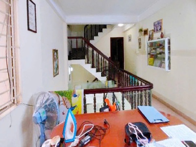 Bán nhà cách mạng tháng tám   quận 3   sổ vuông 3.8 x 12.5 m   4 tầng   9 tỷ 0