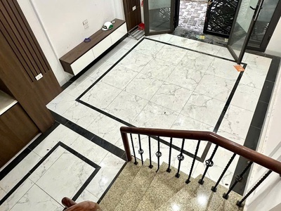 Chỉ 7 tỷ - nhà thụy khuê - ngõ rộng 50m ra oto - đi bộ ra hồ - nhà dân xây chắc chắn - 5 tầng có 1