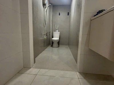 Nhà đẹp cần bán, có nội thất, đường oto ra vào, sổ hồng sang tên ngay, giá còn bớt 1