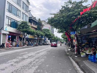 Bán đất siêu vip 1 nhà ra mặt phố việt hưng - đầu tư tốt 4