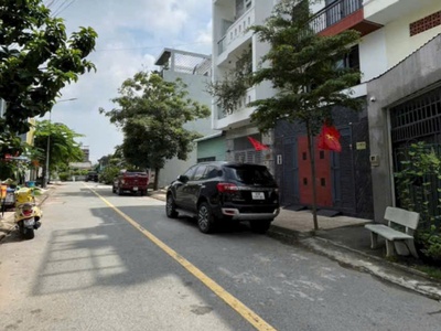Bán gấp đất đường võ thị thừa an phú đông chỉ 3,850 tỷ tới 62m2, đường 7m, tiện ích xung quanh 1