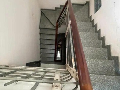 Nhà bán, gò xoài   72m    3 tầng   6pn   hẻm xe hơi   nhỉnh 6 tỷ   sổ hồng 4