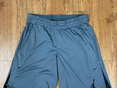 Thanh lý quần thể thao chính hãng NIke và Adidas 2