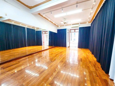 Bán 100m - 5 Tầng - 6m.Mặt Tiền.   Trần Quốc Vượng  Cầu Giấy 1