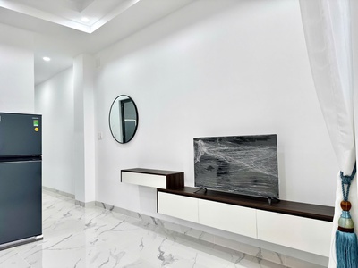 Cho thuê căn hộ mới xây 100, nội thất cao cấp 65m2 0