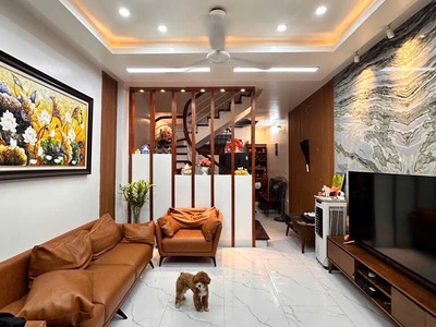 NHÀ ĐỘI CẤN 46m2 x 5 tầng - trung tâmBA ĐÌNH - thiết kế đẹp - NGÕ RỘNG THOÁNG - sổ đỏ chính chủ 0