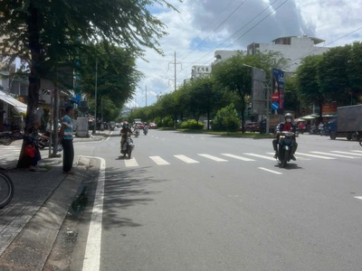 Bán Gấp Đất 2 MT - Vị Trí Vàng Trung Tâm Quận 11 2