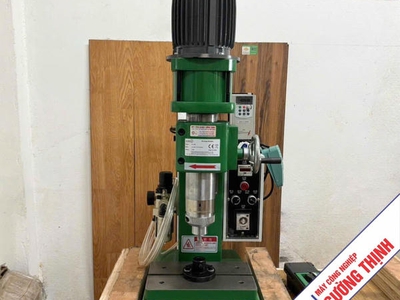 Máy tán đinh rive   Máy tán đinh khí nén để nâng cao năng suất 0