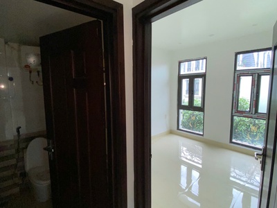 Cần cho thuê gấp siêu phẩm lô góc 3 mặt tiền tại HOÀNG HUY RIVERSIDE 3