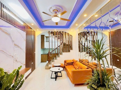 Bán nhà đẹp Lĩnh Nam   30m    gần phố   chỉ 5 tỷ 1