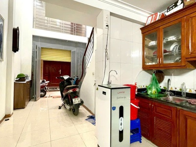 Nhà Yên Sở  đẹp chỉ việc ở   Tặng full nội thất   gần Tam Trinh   giá chỉ hơn 6 tỷ 4
