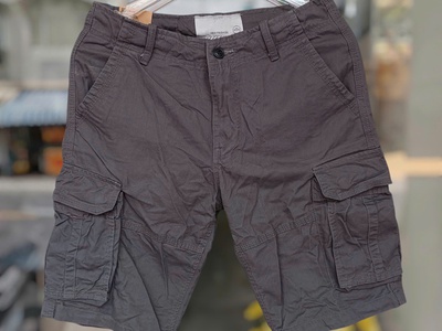 Quần short kaki túi hộp 9