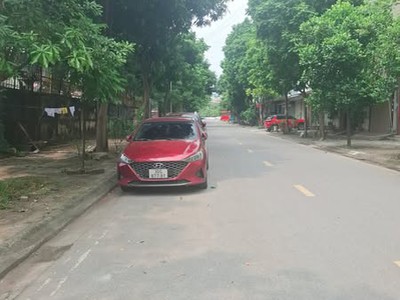  Bán nhà phân lô Hồ Tùng Mậu-Ô tô tránh vỉa hè  -2 mặt đường -kinh doanh chỉ 13 tỷ-0904644050 0