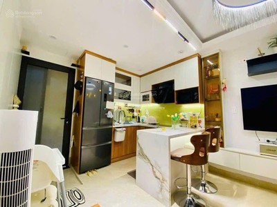 Bán căn TT tầng 2 sổ đỏ riêng, Lý Thường Kiệt Hoàn Kiếm, 60 m2-2 ngủ-1 KH-1 wc, 4 tỷ 2