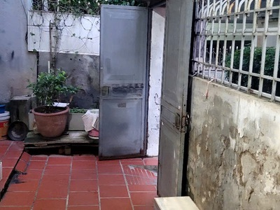 Cho thue nha cap 4 cho hộ gia đình tại cầu giấy Hà Nội 5