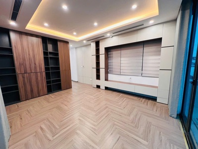 Bán toà nhà trung hoà, cầu giấy - 73m x 9t thang máy có hầm - gara ô tô - kinh doanh 4