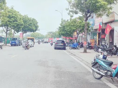Nhà đẹp 6 tầng ô tô đỗ cửa thạch bàn 37m2 x mặt tiền 3.8m, 8.5 tỷ long biên hà nội. 4