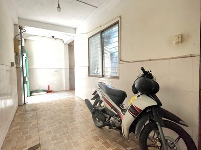 Bán nhà ngang 6m, đường khuông việt, tân phú, hẻm lớn 5m   7pn 1