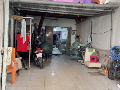 Cực hiếm 80m  giá rẻ bất ngờ 3,999ty ngay trung tâm gíap tân phú 2