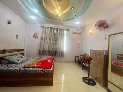 Bán nhà đường số 24, phường hiệp bình, tp hcm. dt 105m2, 3 tầng, 3pn. sổ hồng, giá 11.85  tỷ. 3
