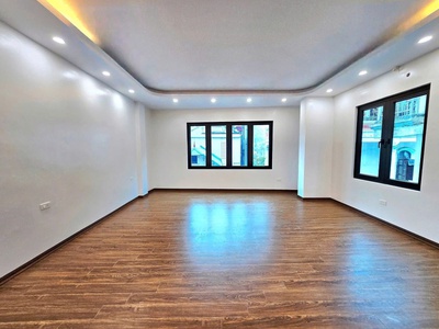 Bán nhà đội nhân, ba đình - 45m  x 7t thang máy - mt 4.4m - vỉa hè ô tô tránh - kinh doanh - giá 2