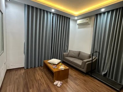 Nhà mới-đẹp phố nguyễn văn linh 52m2 x 5 tầng,mt 5m,11.2 tỷ long biên hà nội.lô góc -kinh doanh. 4