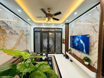 Dân xây kiên cố - 2 mặt ngõ trước sau - 5m ra mặt phố - full nội thất. 0