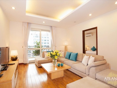 Hiếm  bán toà nhà mặt phố cửa bắc view trúc bạch, tây hồ, ba đình dt 150m, 15 tầng, đủ gpxd, có 1