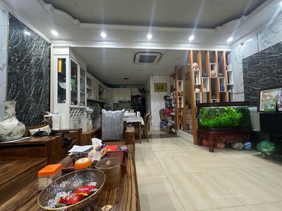 Nhà hoàng hoa thám 46m, 5 tầng, oto đỗ cửa, 20m ra đường lớn oto tránh full nội thất 4