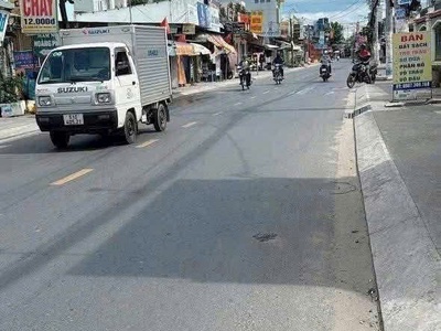 Bán nhà  5x32  mt trần văn mười vị trí siêu đẹp, ngay chợ chữ s 1