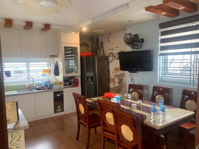 Bán nhà góc mặt đường nguyên hồng, lam sơn, lê chân   vị trí đẹp, kinh doanh đỉnh 4