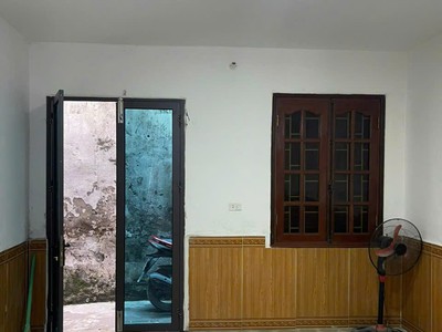 Nhà chính chủ- giá ưu đãi cần bán nhanh căn nhà tại quận hoàng mai, hn 2