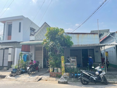 Chính chủ cần bán gấp dãy nhà trọ 4 phòng   đang có thu nhập ổn định tại đức hoà- long an 0