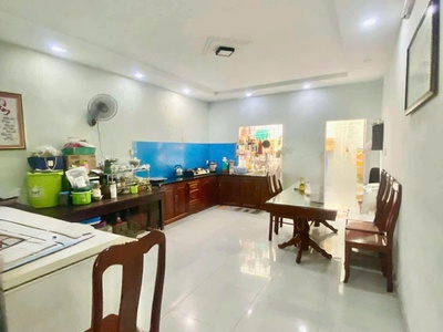 Bán nhà 3 tầng shr 4,5 x 22m tân chánh hiệp, q12 hẻm 6m xe hơi gần gò vấp 4