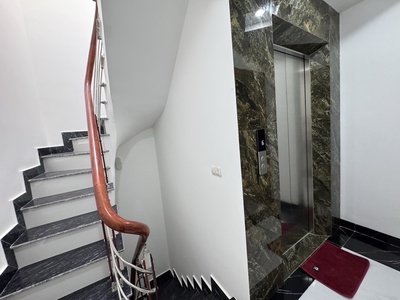 Xuân thủy 35m x6 tầng thang máy 12,950 tỷ nhà đẹp full nội thất mặt ngõ thông,20m ra phố 4