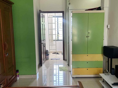 Chính chủ cần bán nhà đường Hồng Bàng   Phạm Nguyễn Tuân Q.6 :  -	Diện tích 33,7m2 ngang 3m/3,45m 2