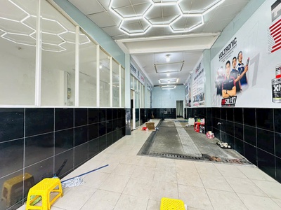 Bán gấp nhà DT lớn 7m MTKD Khuông Việt Quận Tân Phú 3
