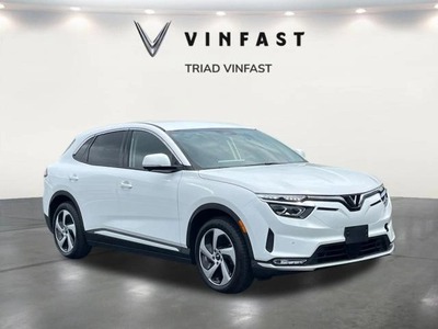 Bán VinFast VF8 Eco 2025 Full option   Xe đẹp, giá tốt 0