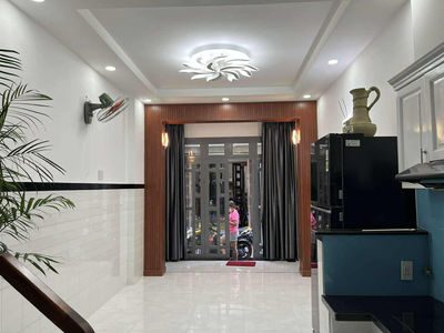 Nhà khu Hoàng Văn Thụ, Út Tịch, Tân Bình, 33m2, 4 tầng,  7.3 tỷ. 0