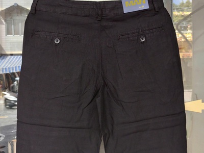 Quần dài linen đũi với chất vải cotton thoáng mát phù hợp đi biển hay đi du lịch 0