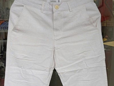 Quần dài linen đũi với chất vải cotton thoáng mát phù hợp đi biển hay đi du lịch 4