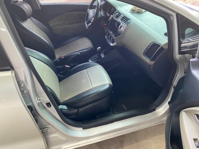 KIA Rio 2015 - Số Tự Động - Nhập Hàn Quốc - 269 Triệu 3