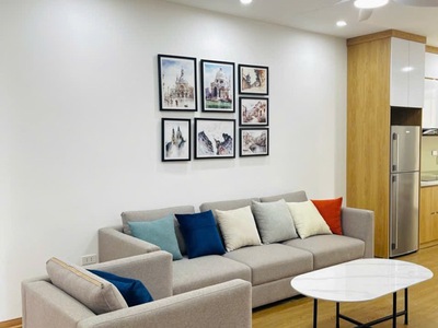 Căn hộ cc mặt đường phạm hùng   ngay gần bến xe mỹ đình - full nội thất   94,1m2   7,6 tỷ . 1