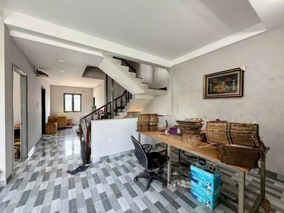 Nhà nở hậu shr 3 tầng hxt 173m2   quốc lộ 1a quận 12 ss 2